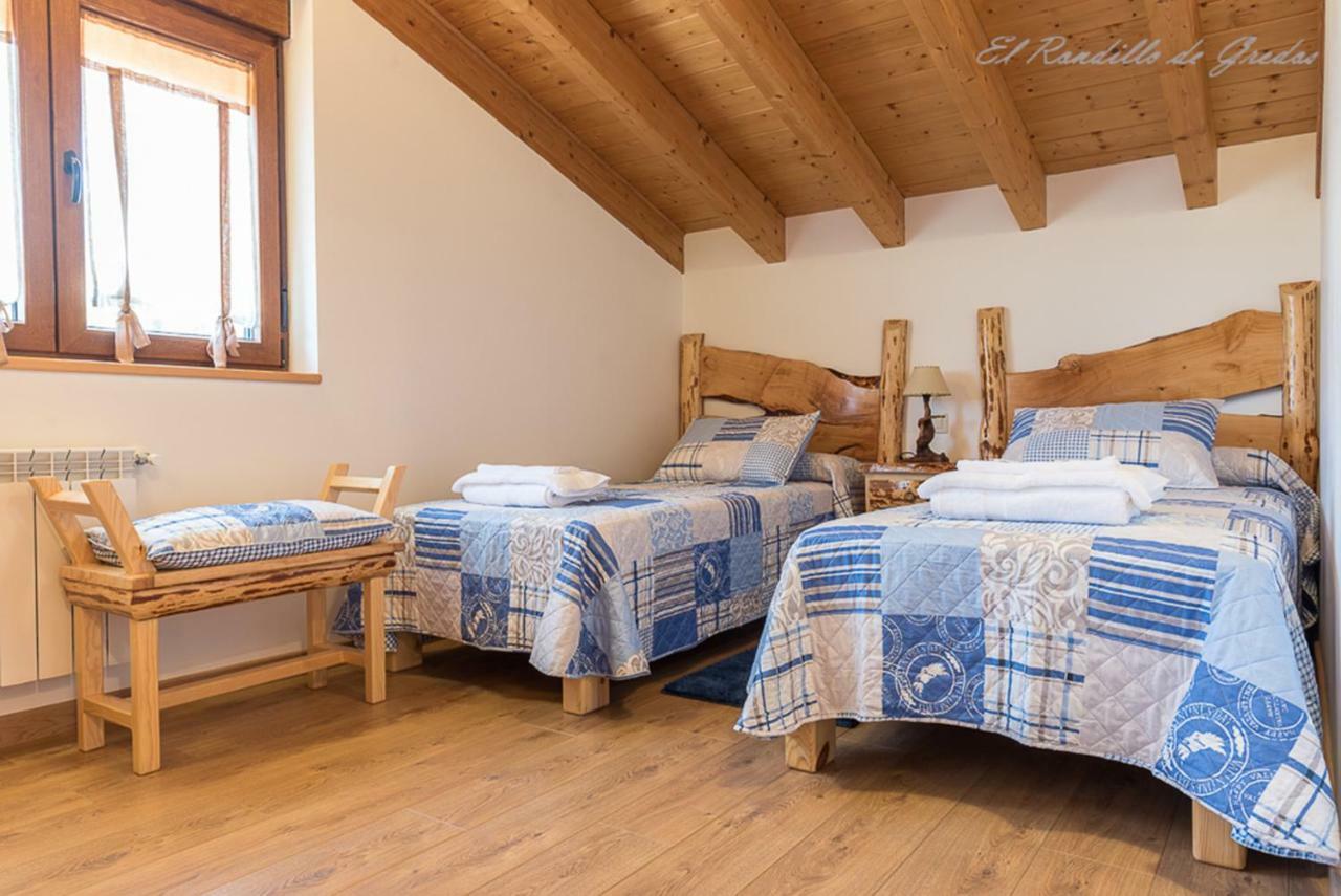 El Rondillo De Gredos Guest House Hoyos del Collado Екстериор снимка
